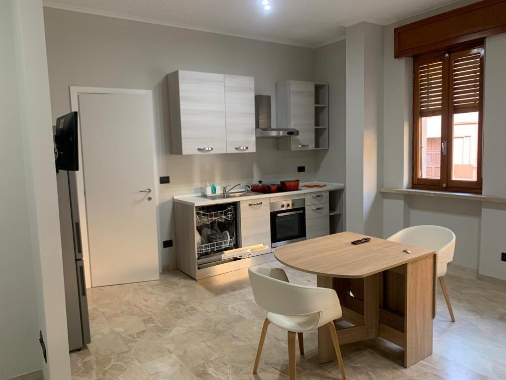 Catrizia Apartment Casale Monferrato Bagian luar foto