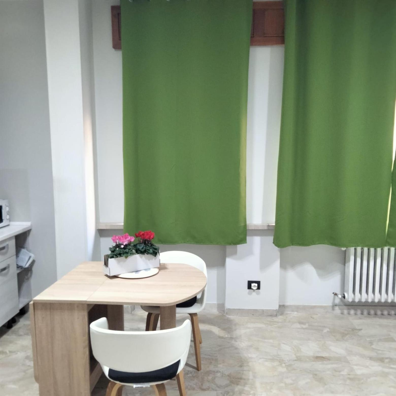 Catrizia Apartment Casale Monferrato Bagian luar foto